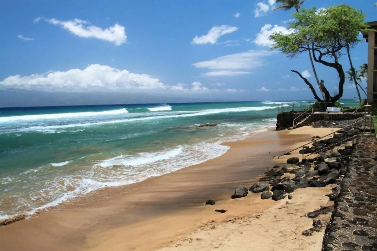 2 Bedroom Ocean Front Condo In Honokowai - Sleeps 6 - Pikake #A6 Napili-Honokowai Holiday home