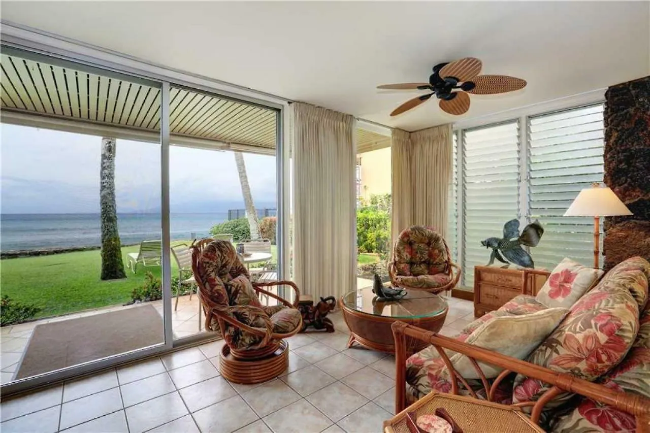 2 Bedroom Ocean Front Condo In Honokowai - Sleeps 6 - Pikake #A6 Napili-Honokowai