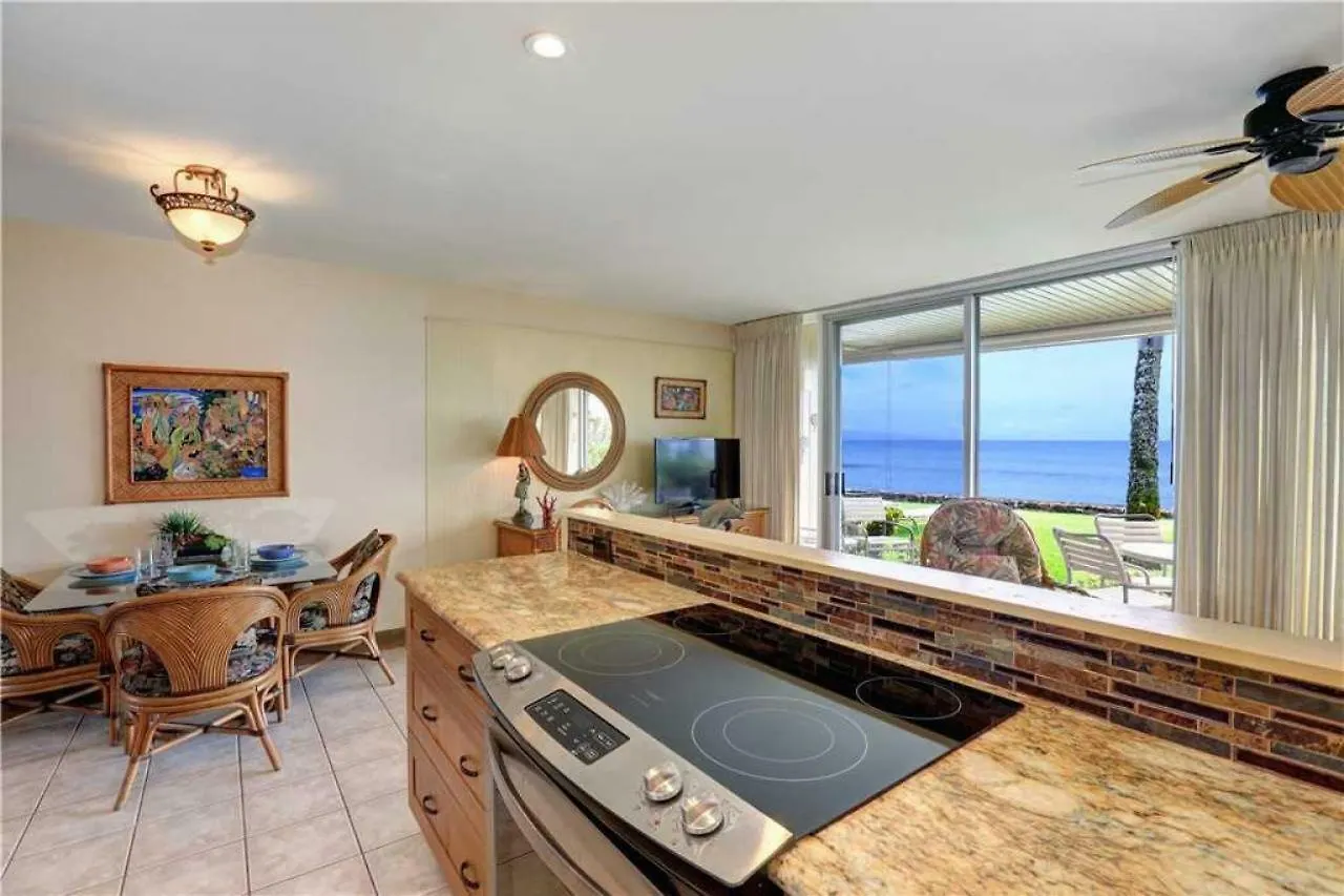2 Bedroom Ocean Front Condo In Honokowai - Sleeps 6 - Pikake #A6 Napili-Honokowai Holiday home