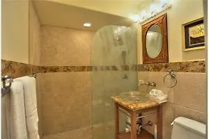 Hotel Beautiful Ground Floor! Corner! Just Steps To Ocean And Pool!120, Napili-Honokowai
