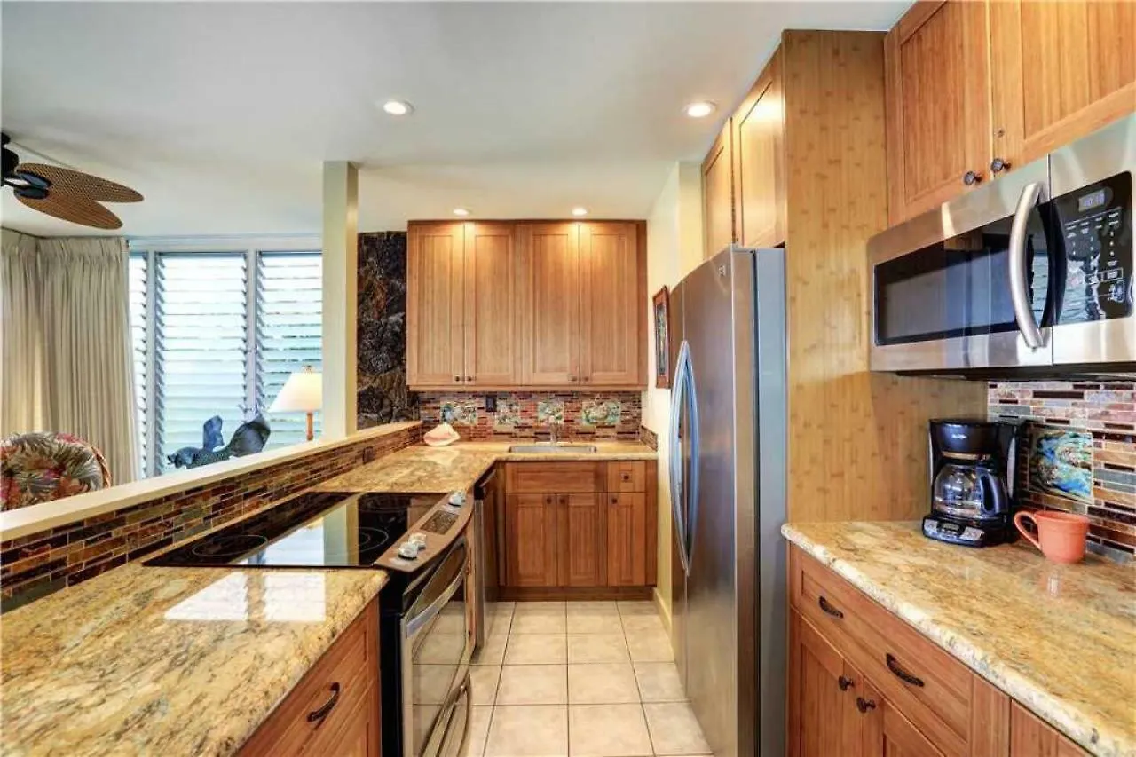Holiday home 2 Bedroom Ocean Front Condo In Honokowai - Sleeps 6 - Pikake #A6 Napili-Honokowai